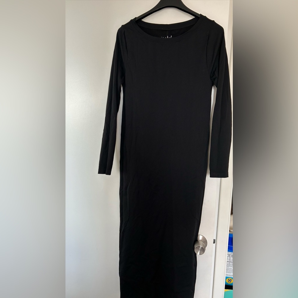 Ingrid & Isabel Classic Black Long Sleeve Dress
